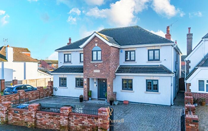 5 Bedroom Detached House For Sale In Sketchley Road, Burbage, LE10