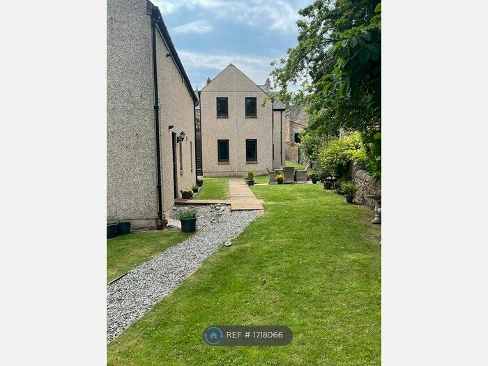 2 Bedroom Flat To Rent In Lochside Mews, Linlithgow, EH49