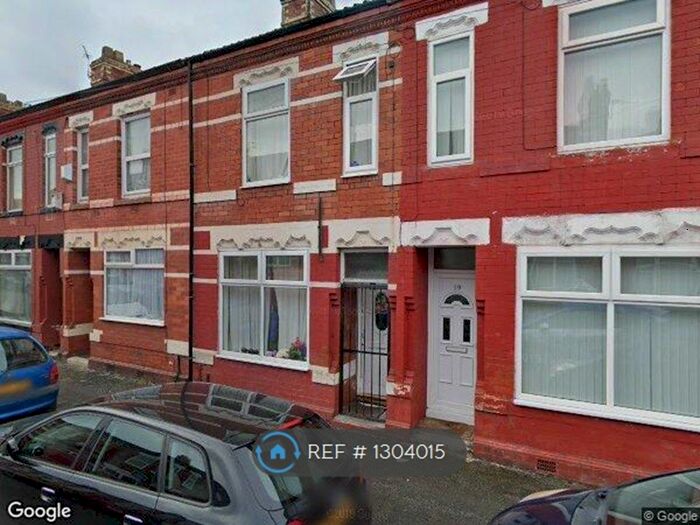 2 Bedroom Terraced House To Rent In Methuen Street, Manchester M12