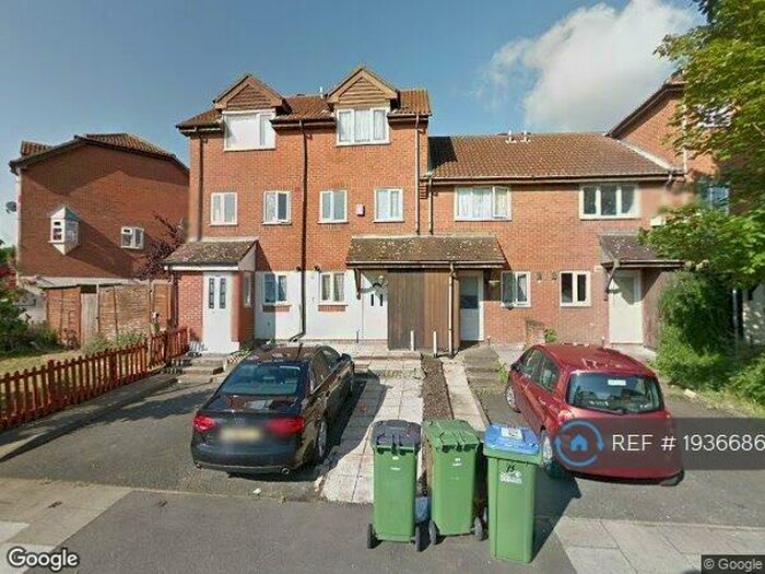 3 Bedroom Terraced House To Rent In Goldfinch Road, London, SE28