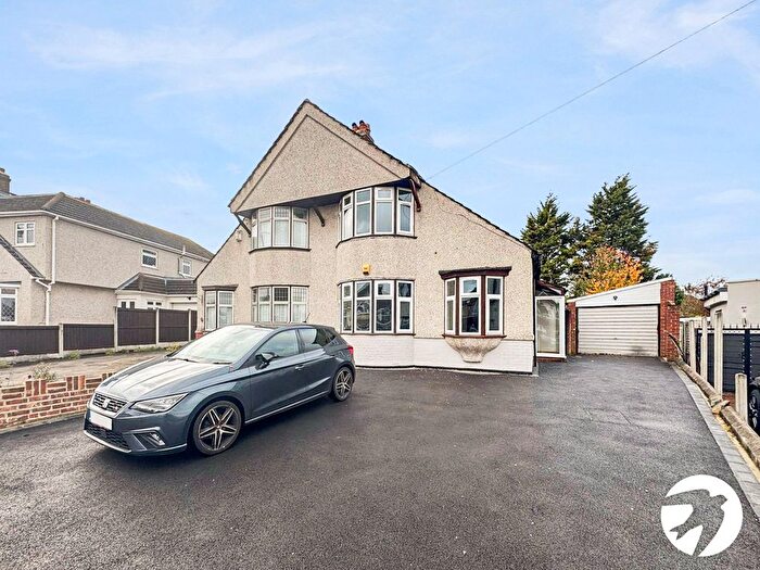 3 Bedroom Semi Detached House To Rent In Westwood Lane, South Welling, Kent, DA16