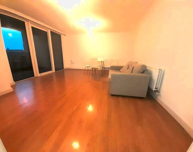 2 Bedroom Flat To Rent In Collins Tower, Dalston Square, London, E8