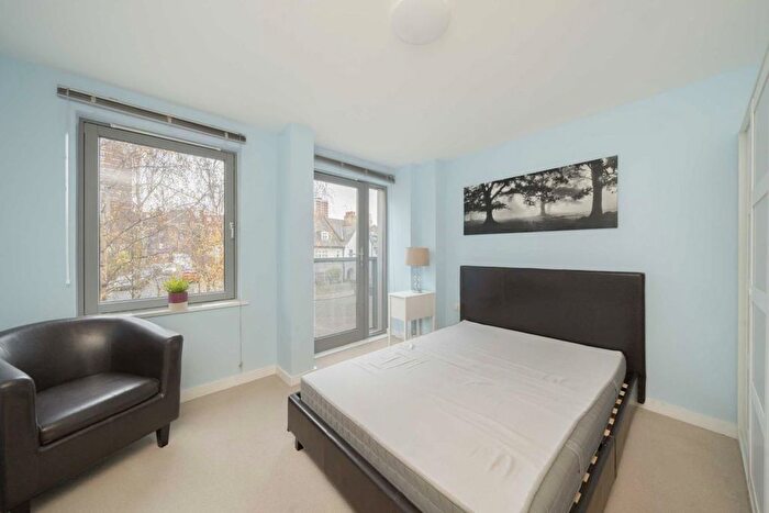 2 Bedroom Flat For Sale In Normandy Place, Bourbon Lane, London, W12