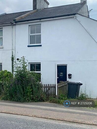 3 Bedroom Terraced House To Rent In South Road, Hailsham, BN27