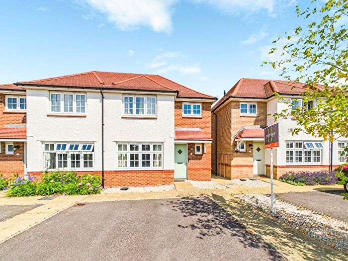 3 Bedroom Semi-Detached House For Sale In Medlar Street, Weston Turville, HP22