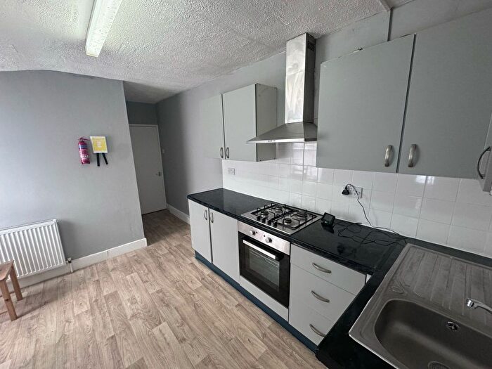 1 Bedroom Flat To Rent In Kempton Road, East Ham, E6