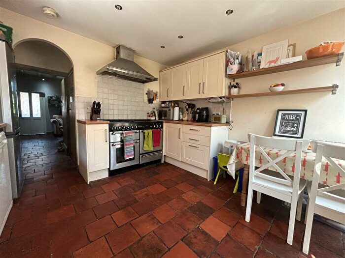 3 Bedroom Terraced House For Sale In Church Road, Belbroughton, DY9