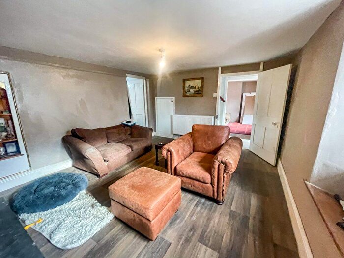 3 Bedroom Terraced House For Sale In Jencott, Horns Cross, Devon, EX39