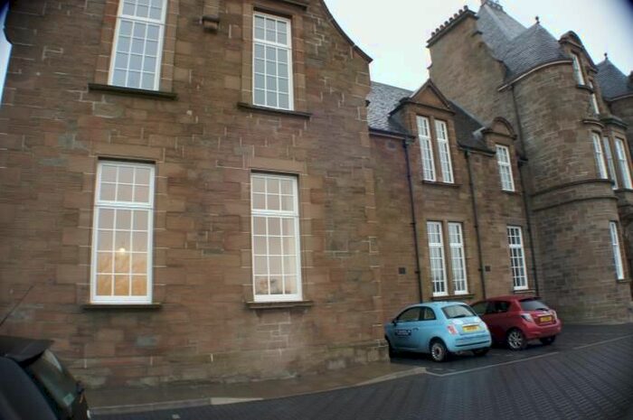 2 Bedroom Flat To Rent In Parkview, Blackness Road, Dundee., DD2