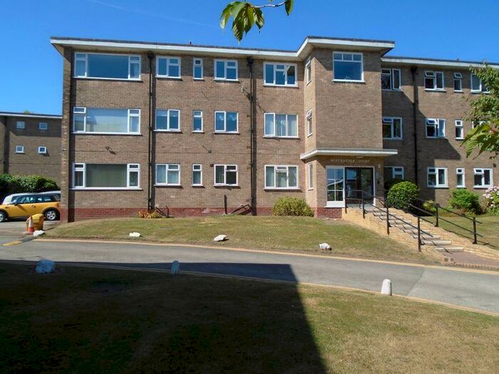 2 Bedroom Flat To Rent In Winchester Court, Sutton Coldfield, B74