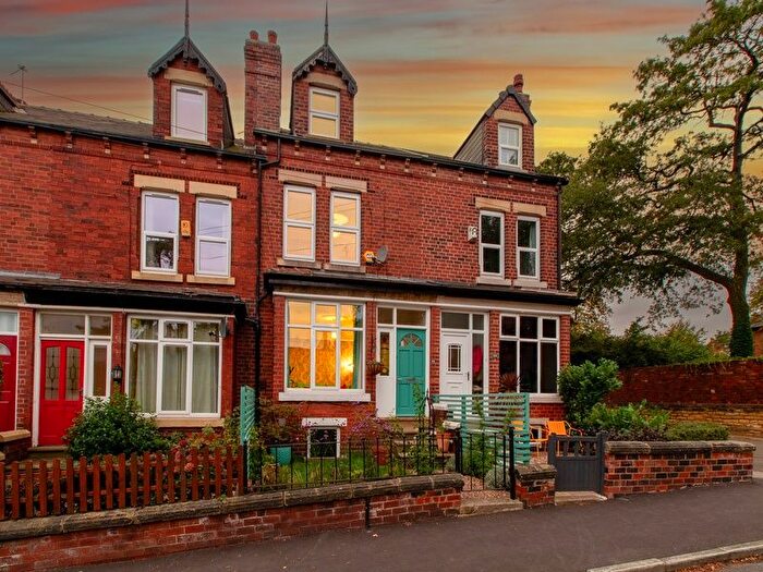 4 Bedroom Terraced House For Sale In Methley Place, Chapel Allerton, LS7