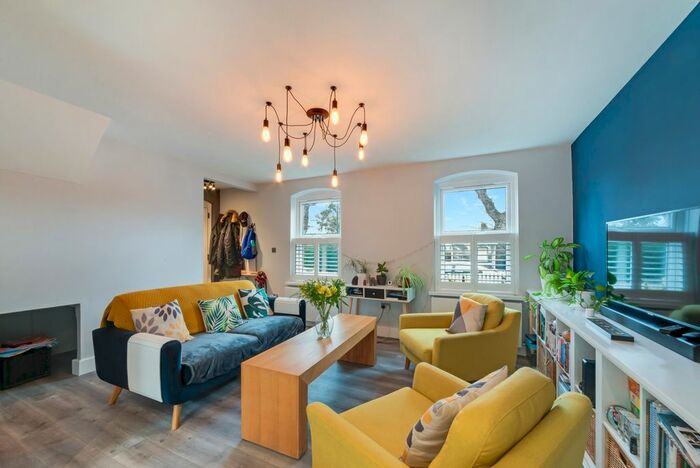 3 Bedroom Terraced House To Rent In East Ferry Road, Isle Of Dogs, London, E14