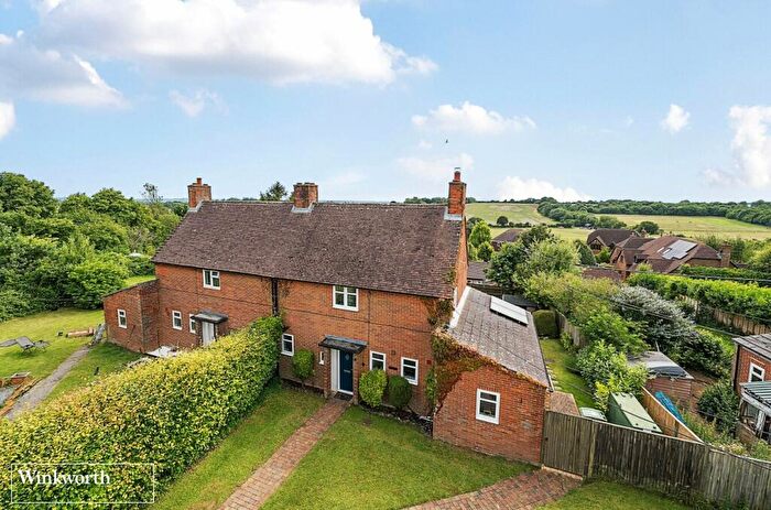 3 Bedroom Semi-Detached House For Sale In Oakley Road, Hannington, Hampshire, RG26