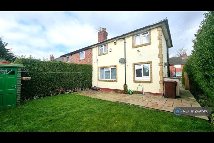 2 Bedroom Semi-Detached House To Rent In Wykebeck Avenue, Leeds, LS9