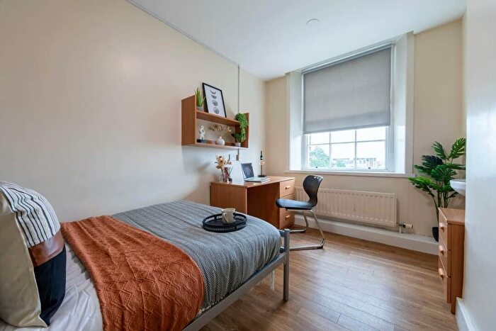 1 Bedroom Flat To Rent In Garth Heads, Newcastle, NE1