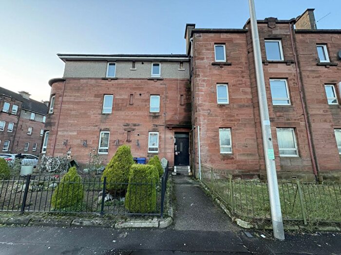 2 Bedroom Flat To Rent In Paisley Road, Renfrew, PA4