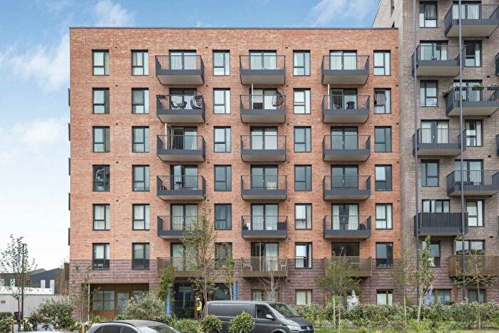 1 Bedroom Flat To Rent In Henry Strong Road, Harrow, HA1