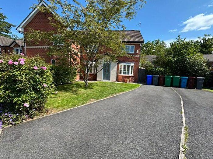 3 Bedroom Semi-Detached House To Rent In Starling Close, Manchester, M22