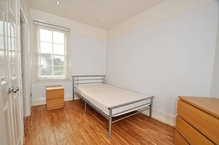 1 Bedroom Property To Rent In Kingston Road, London, SW19