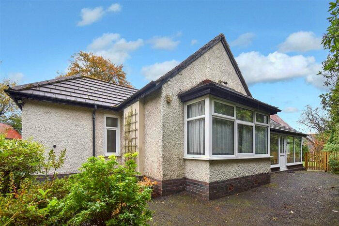 3 Bedroom Detached Bungalow To Rent In Lascelles Road, Buxton, SK17