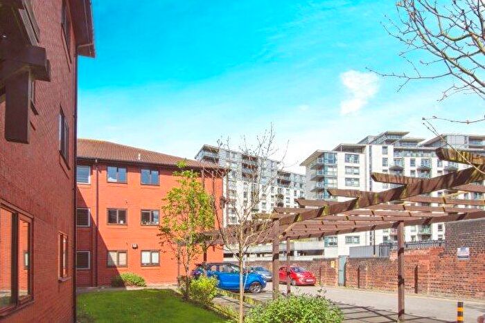 2 Bedroom Flat To Rent In Bridge Street, Birmingham, B1