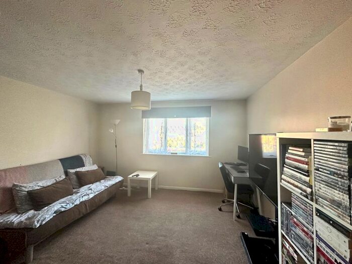 Studio To Rent In Leicester Road, New Barnet, Barnet, EN5