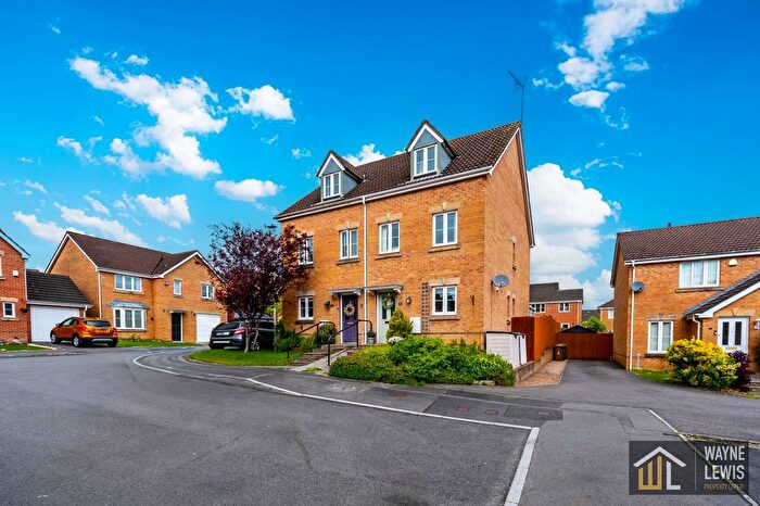 3 Bedroom Town House For Sale In Dulas Island Close, Caerphilly, CF83