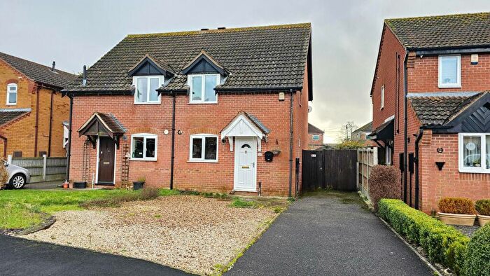 3 Bedroom Semi-Detached House For Sale In Westbeck, Ruskington, NG34