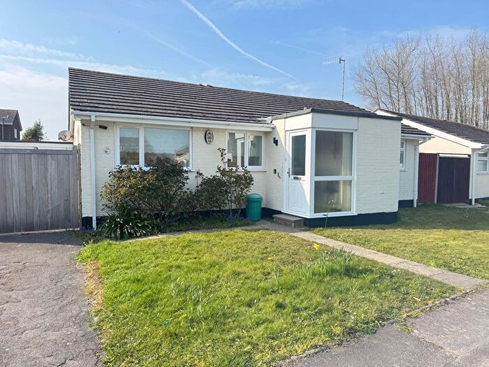 3 Bedroom Bungalow To Rent In Fittleworth Drive, Felpham, PO22