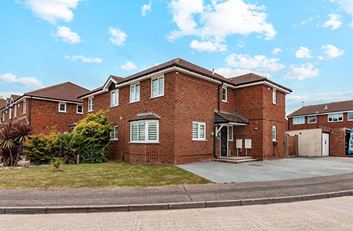 3 Bedroom Semi-Detached House For Sale In Blackburn Road, Herne Bay, CT6