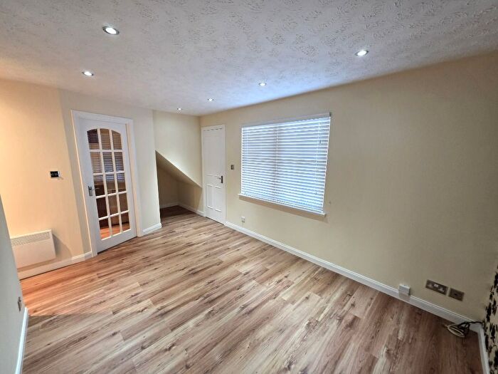 1 Bedroom Flat To Rent In Charleston Gardens, Cove, Aberdeen, AB12
