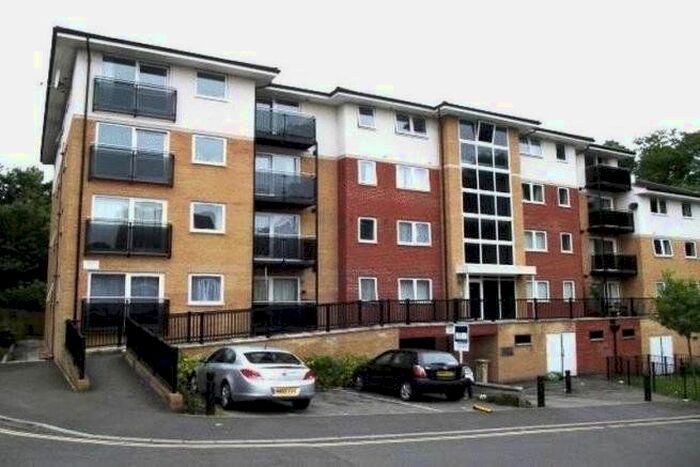 1 Bedroom Flat To Rent In Seacole Gardens, Shirley, Southampton, SO16