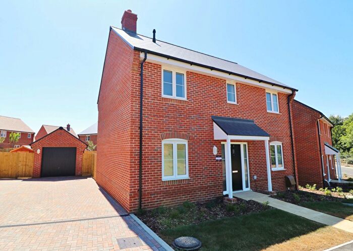 4 Bedroom Detached House For Sale In Netley Grange, Grange Road, SO31