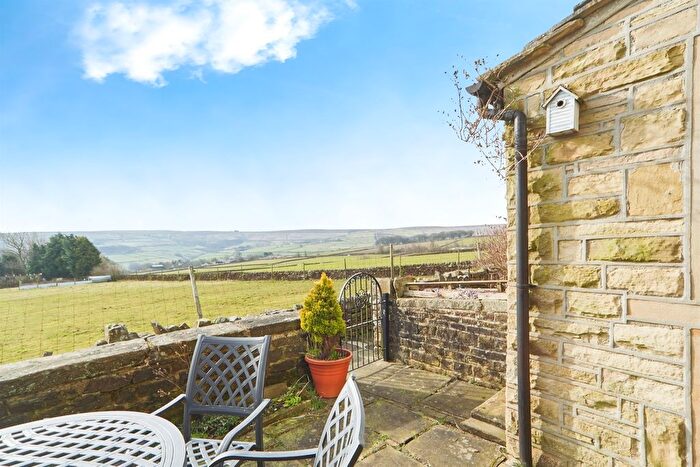 2 Bedroom Terraced House For Sale In Upper Marsh Lane, Oxenhope, Keighley, BD22