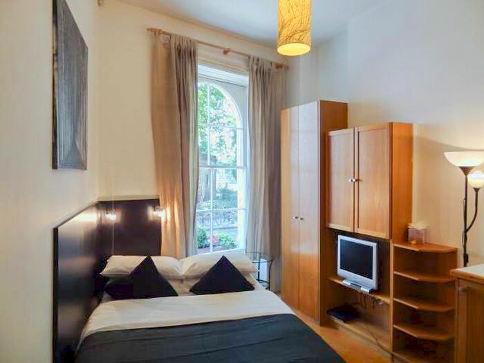 Studio To Rent In Cartwright Gardens, Bloomsbury, London, WC1H