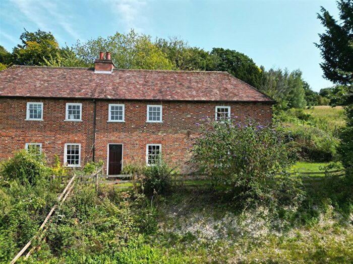 3 Bedroom Semi-Detached House For Sale In Gossy Hill Road, Wormshill, Sittingbourne, ME9