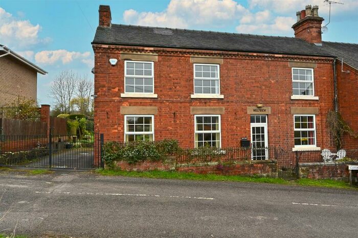 4 Bedroom Semi-Detached House For Sale In Cliffash Lane, Idridgehay, DE56