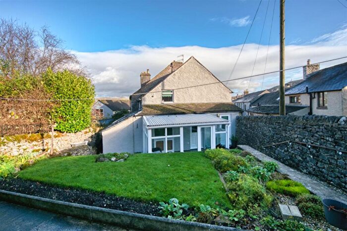 2 Bedroom Semi-Detached House For Sale In Hill Head, Bradwell, Hope Valley, S33