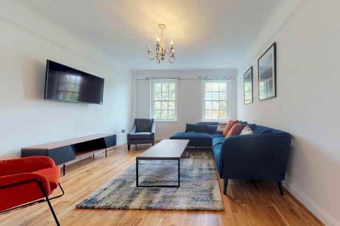 2 Bedroom Flat To Rent In Seymour Street, Marylebone, London, W1H