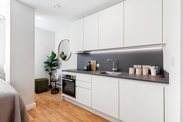 Flat To Rent In Premier House, Canning Road, HA3
