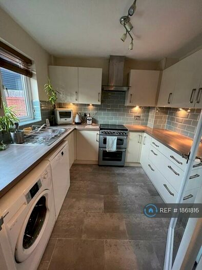 2 Bedroom Terraced House To Rent In Greenwich Gardens, Newport Pagnell, MK16