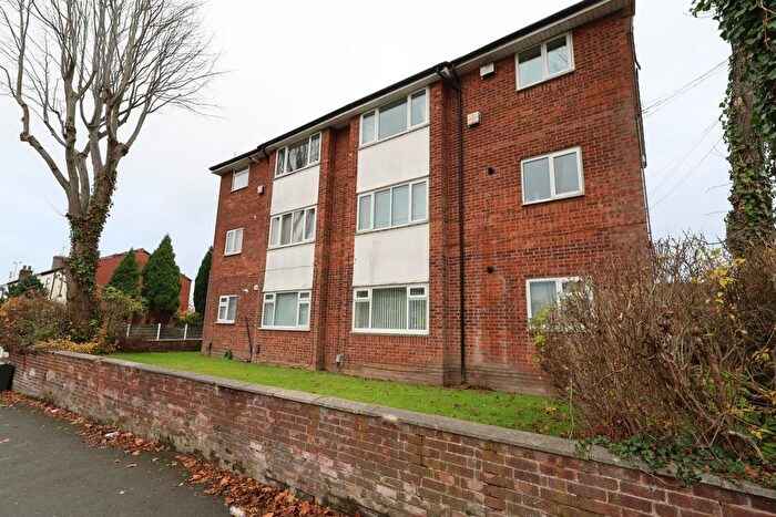 2 Bedroom Flat To Rent In Wesley Court, Mountain Street, Worsley, M28
