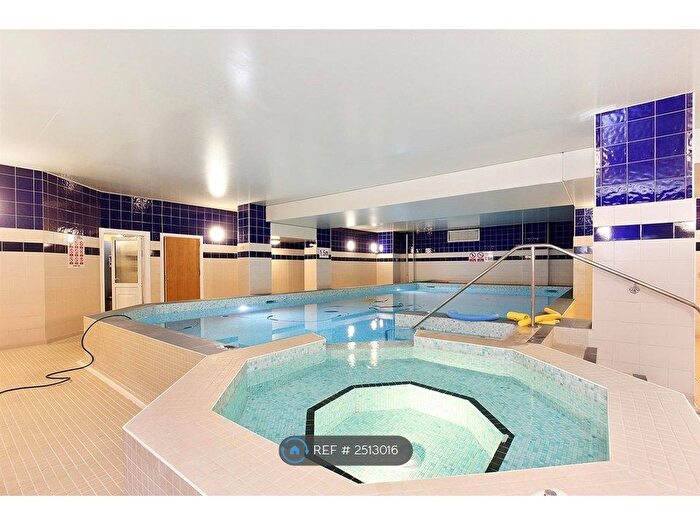 1 Bedroom Flat To Rent In Metro Central Heights, London, SE1