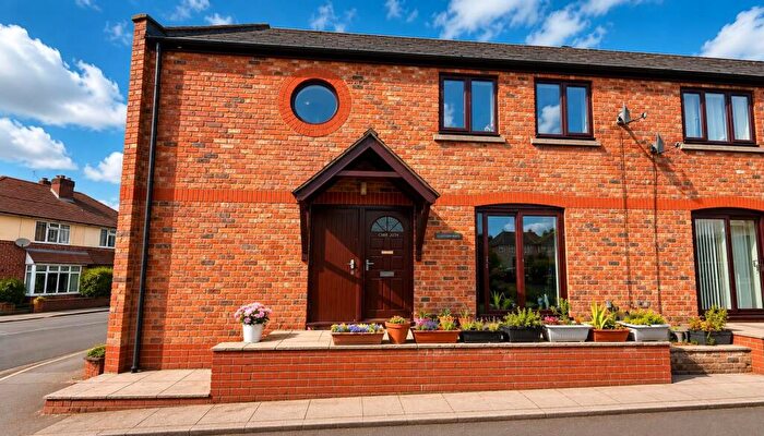 3 Bedroom Semi-Detached House For Sale In Quayside Way, Macclesfield, SK11
