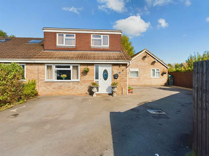 5 Bedroom House For Sale In Semi-Detached House With Detached Bungalow, GL2