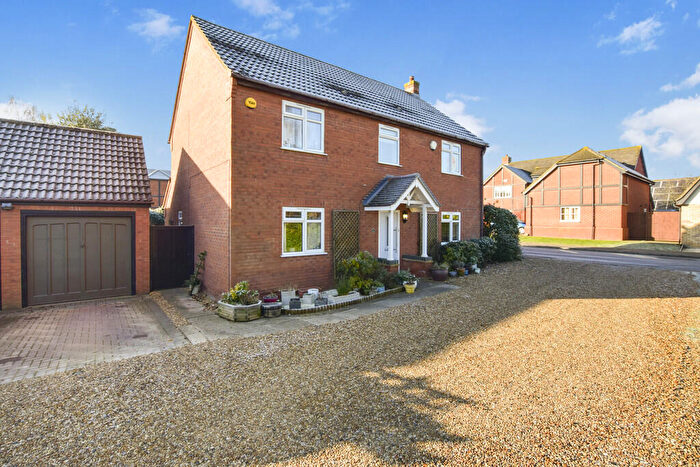 4 Bedroom Detached House For Sale In Snowy Way, Hartford, PE29