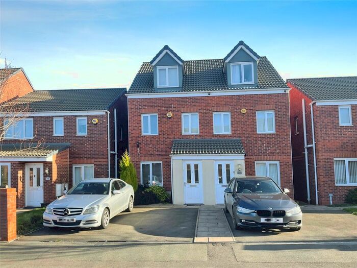 3 Bedroom Semi-Detached House To Rent In Ward Street, Wolverhampton, West Midlands, WV2
