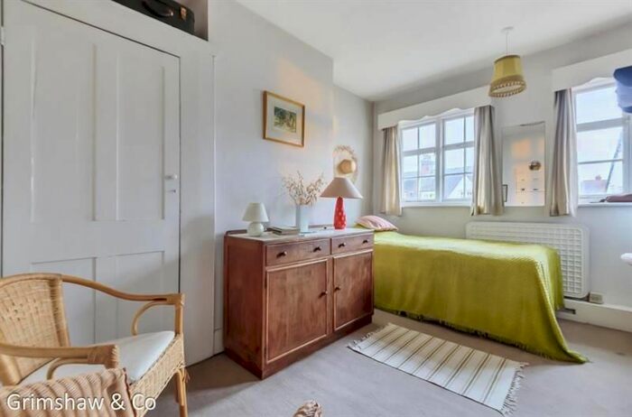 3 Bedroom Property For Sale In Ludlow Road, Brentham Garden Estate, Ealing, W5