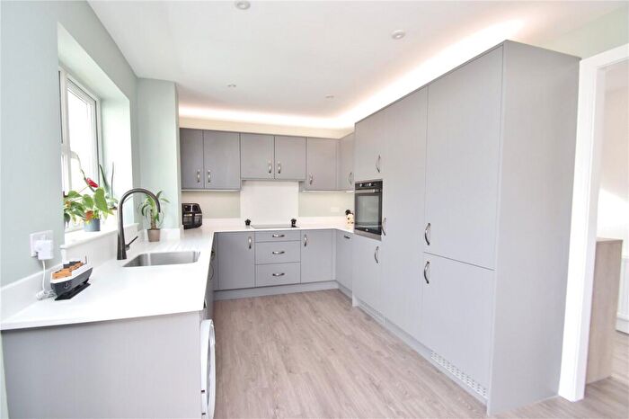 2 Bedroom Bungalow For Sale In Belmont Close, Verwood, Dorset, BH31