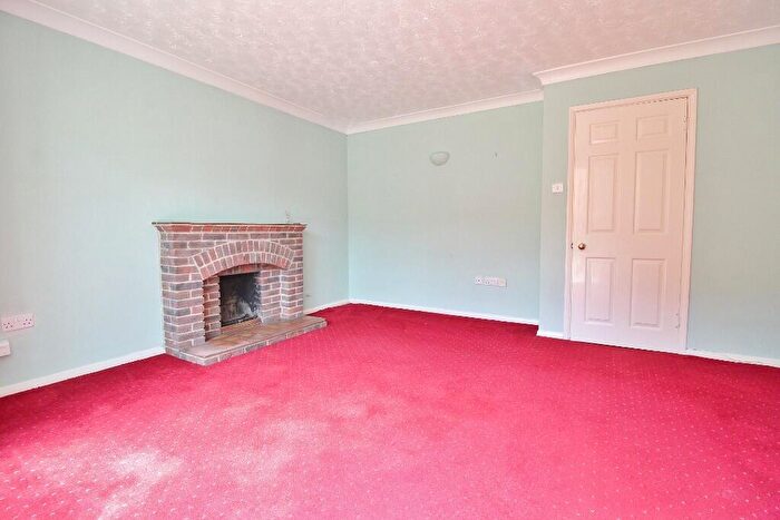 4 Bedroom Detached House For Sale In Marks Tey Road, Stubbington, Fareham, PO14